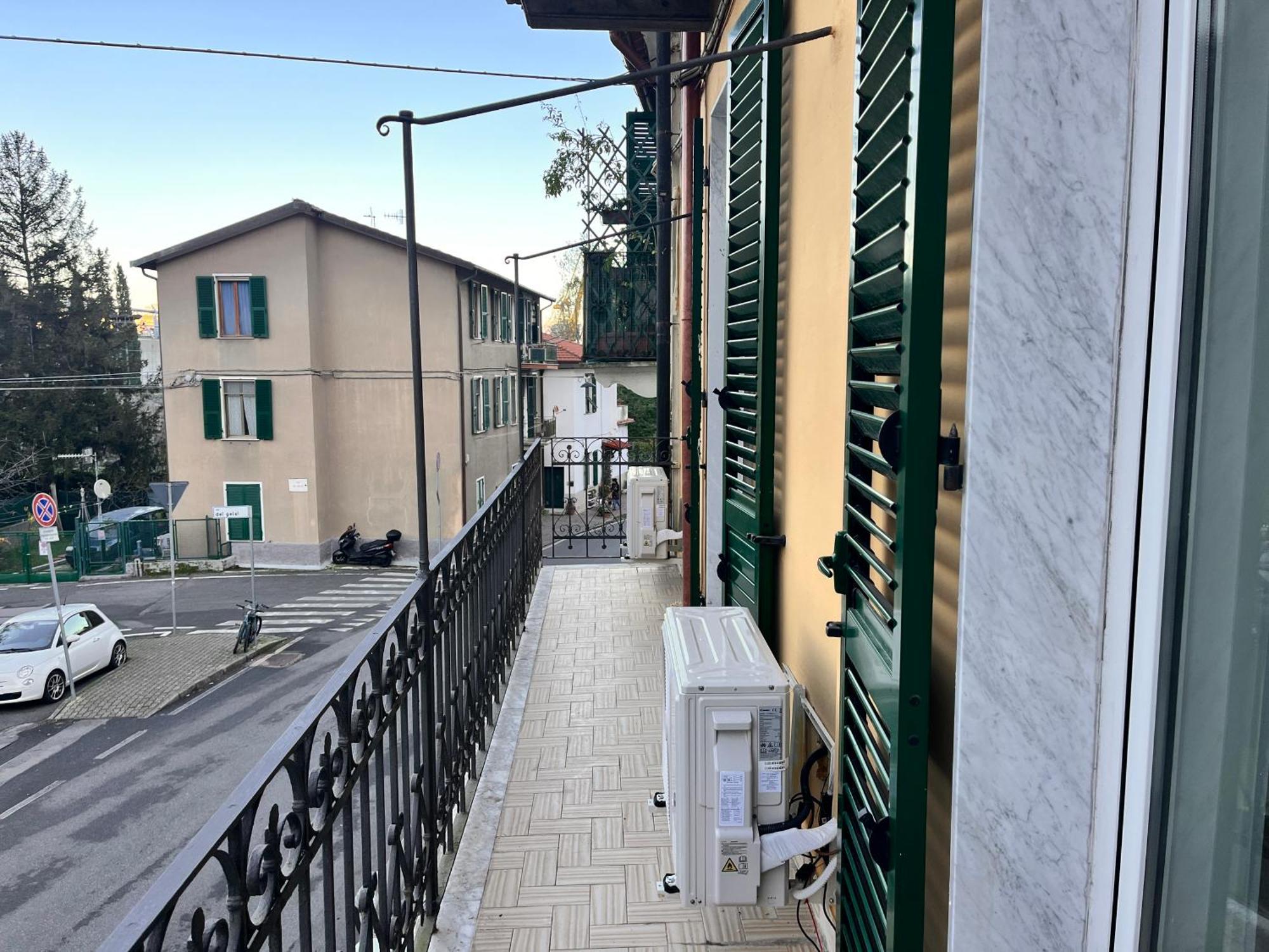 La Casetta Del Vicolo La Spezia Luaran gambar